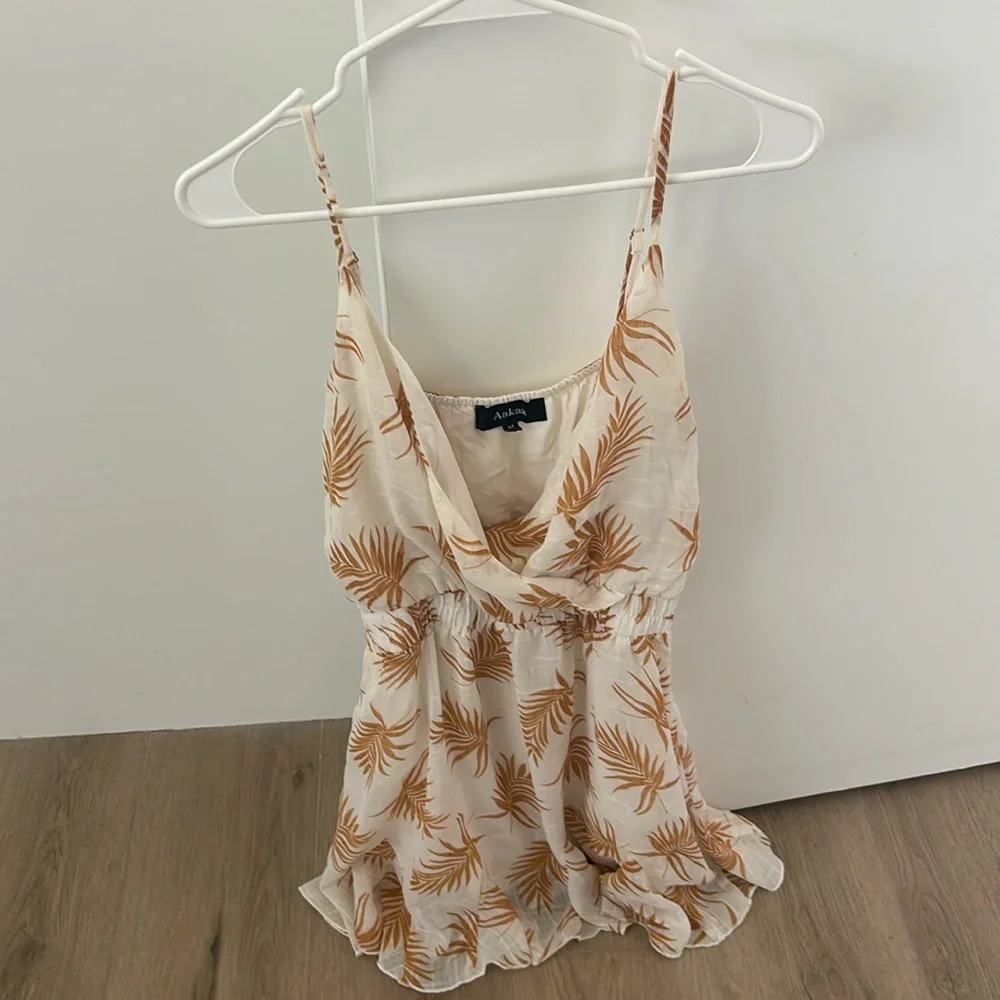 Aakaa romper - Picture 1 of 1